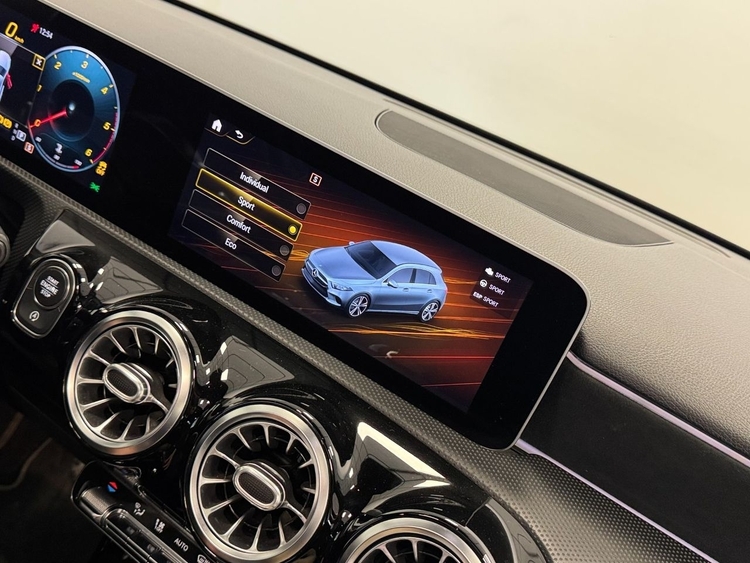 Mercedes Clase A AMG foto 39