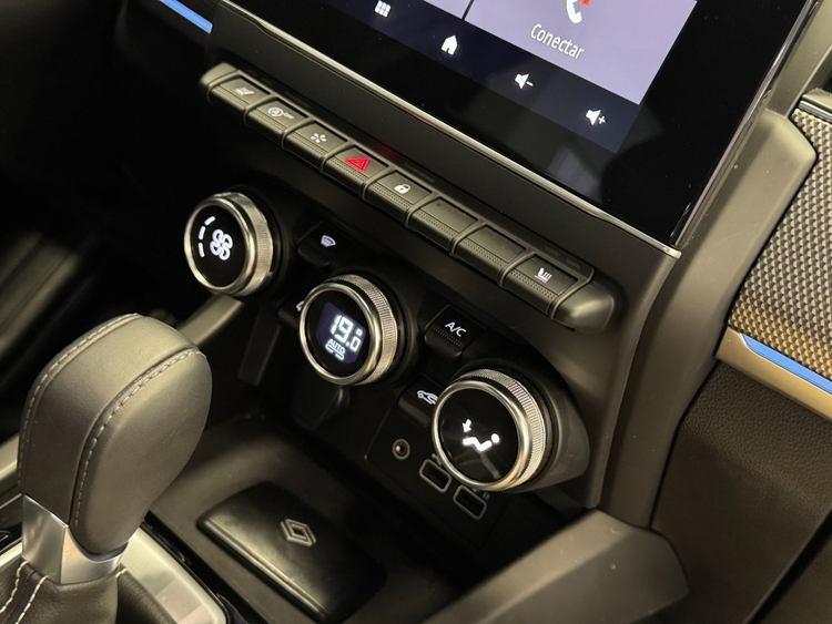 Renault Arkana TECHNO TCE MILD HYBRID 140 foto 36