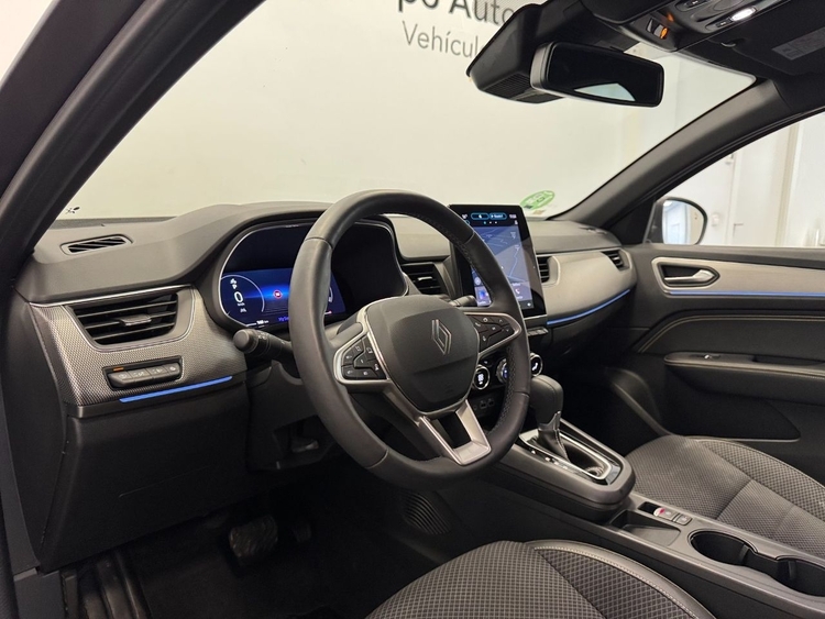 Renault Arkana TECHNO TCE MILD HYBRID 140 foto 13