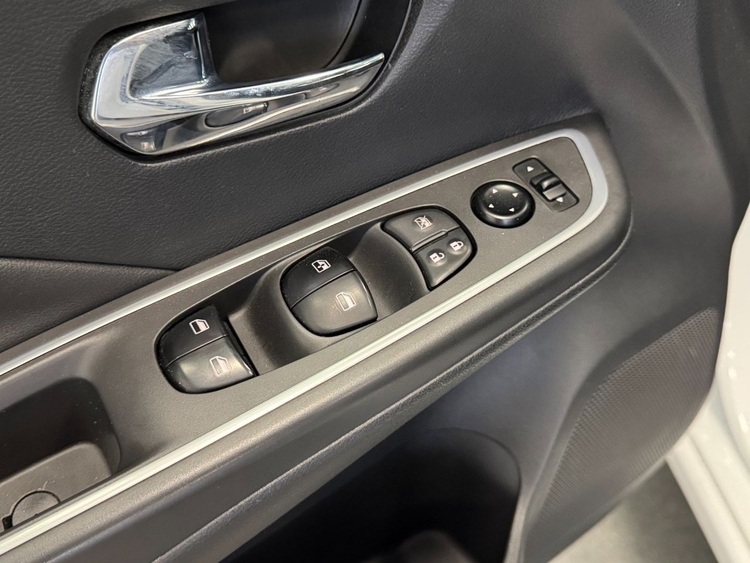 Nissan Micra ACENTA SM COMFORT 92CV foto 14