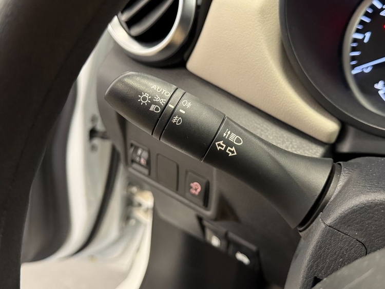 Nissan Micra ACENTA SM COMFORT 92CV foto 19