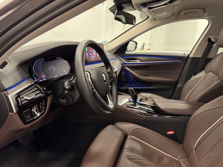 BMW Serie 5 530D XDRIVE foto 15