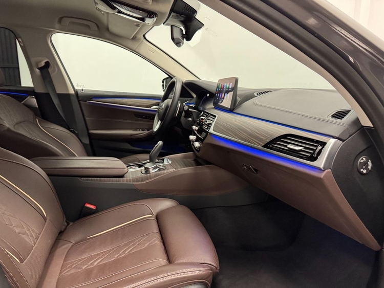 BMW Serie 5 530D XDRIVE foto 31