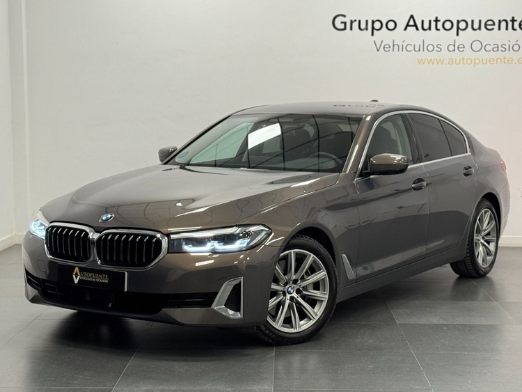 BMW Serie 5 530D XDRIVE foto 7