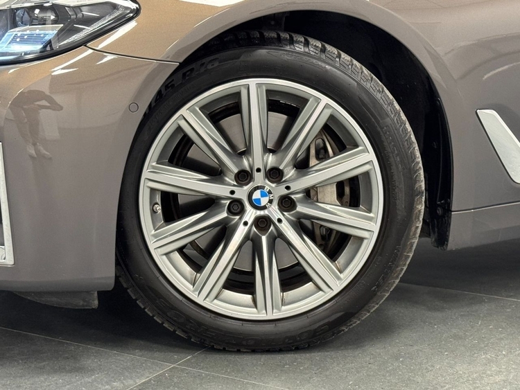 BMW Serie 5 530D XDRIVE foto 64