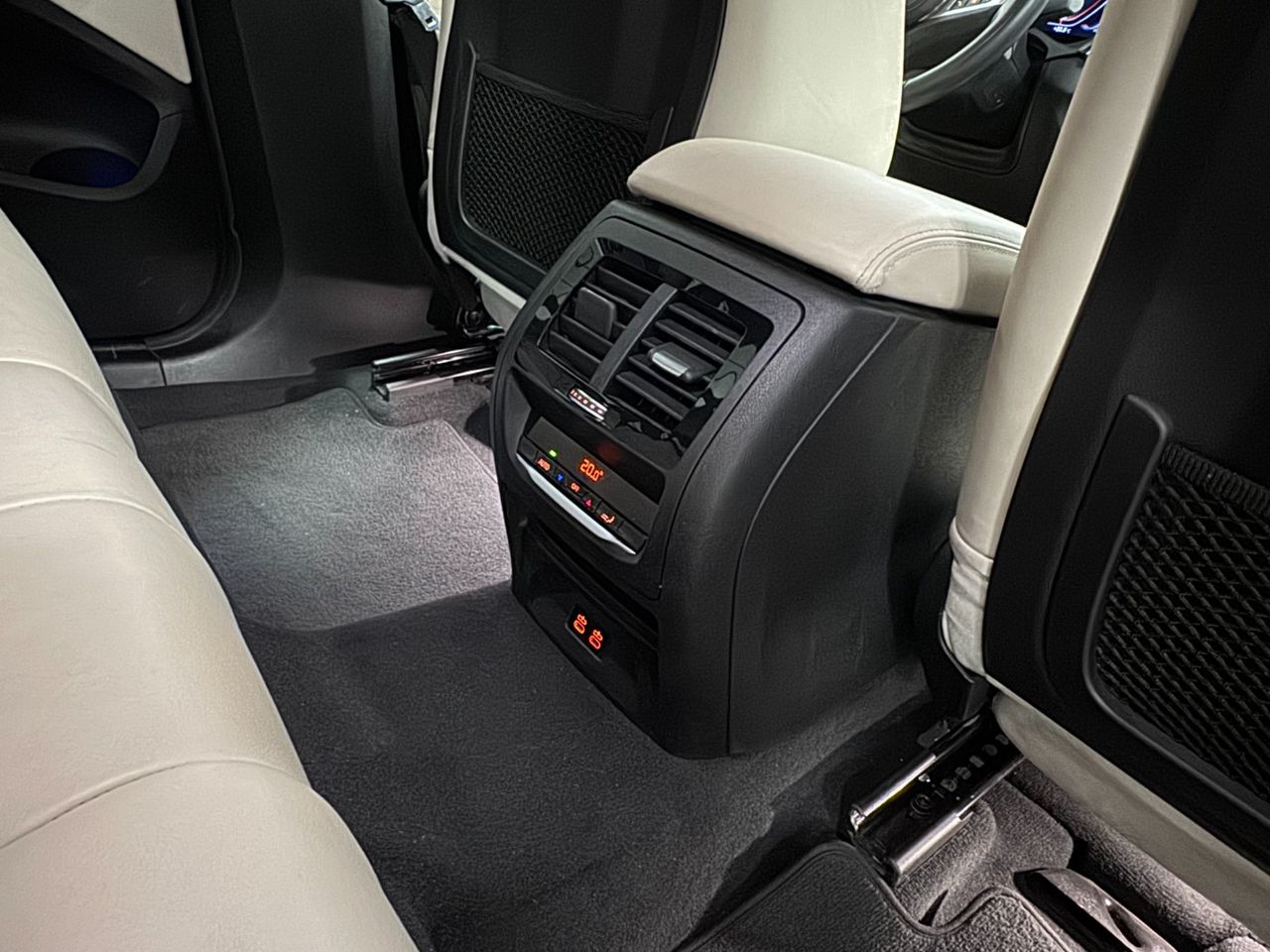 BMW X4 XDRIVE 30D foto 46