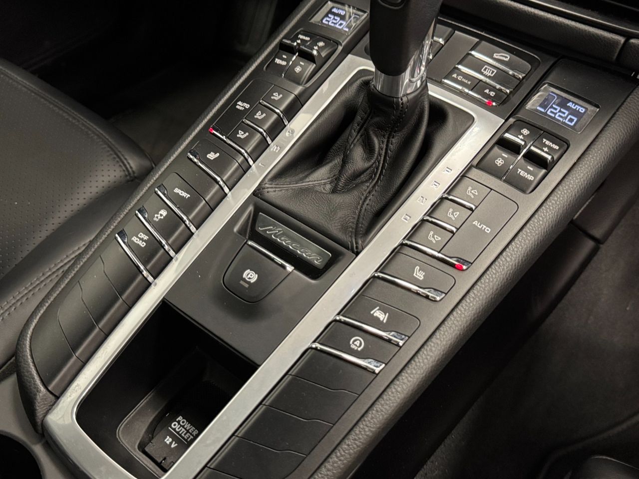 Porsche Macan MACAN  miniatura 43