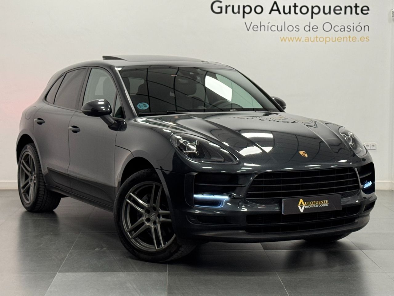Porsche Macan MACAN  foto 2