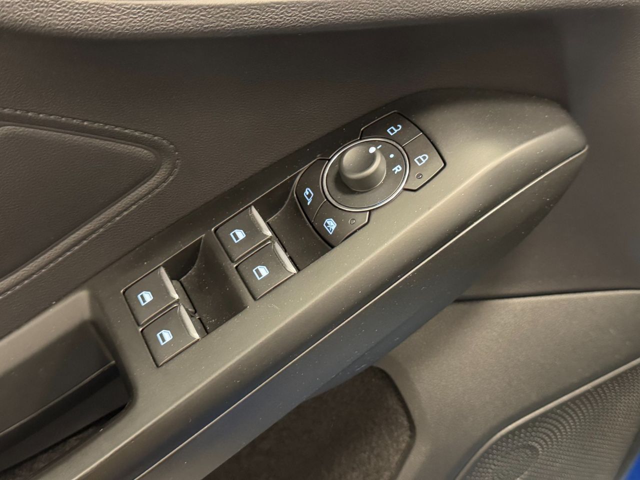 Ford Focus ST LINE ECOBOOST miniatura 17