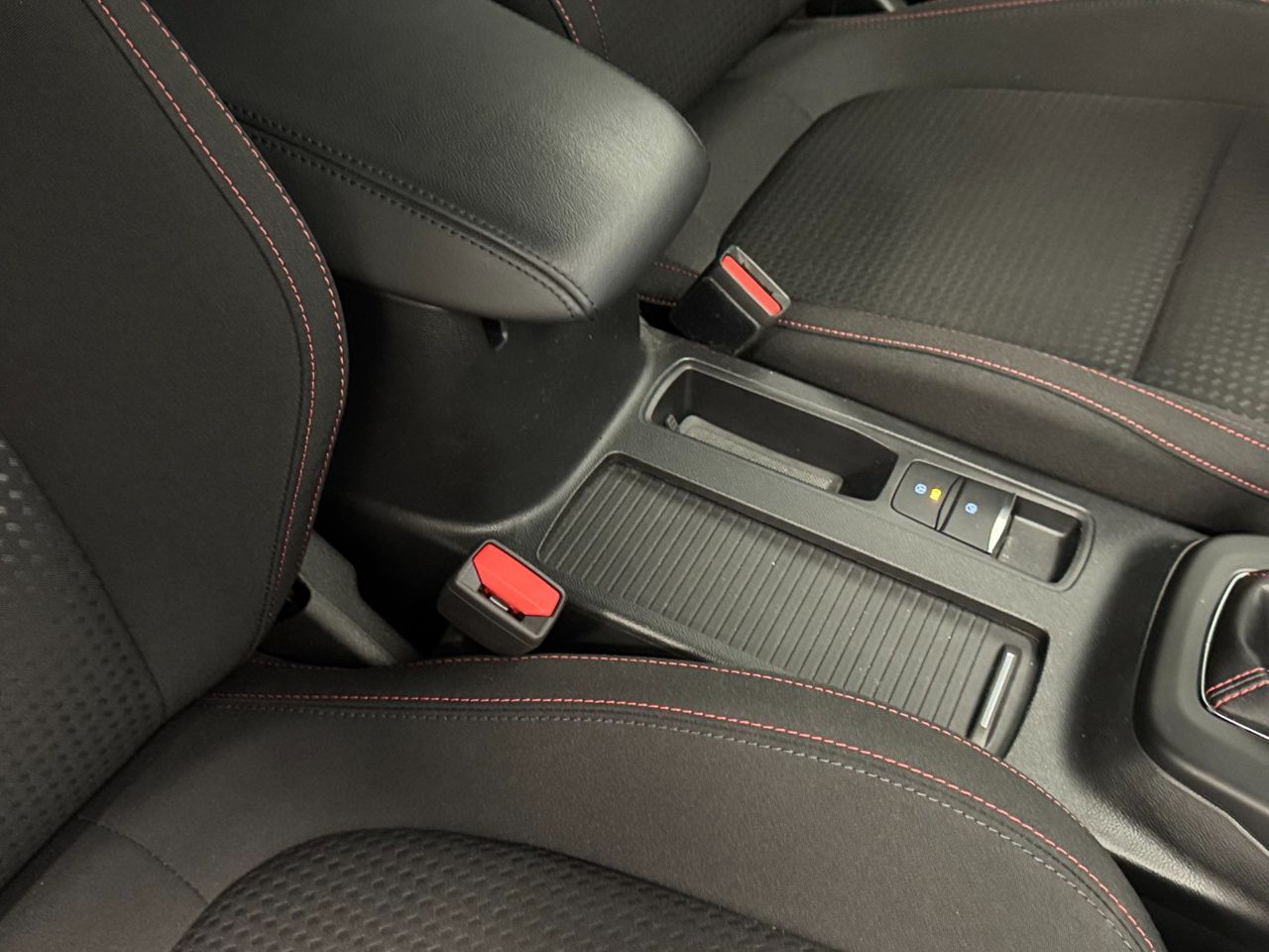 Ford Focus ST LINE ECOBOOST miniatura 49