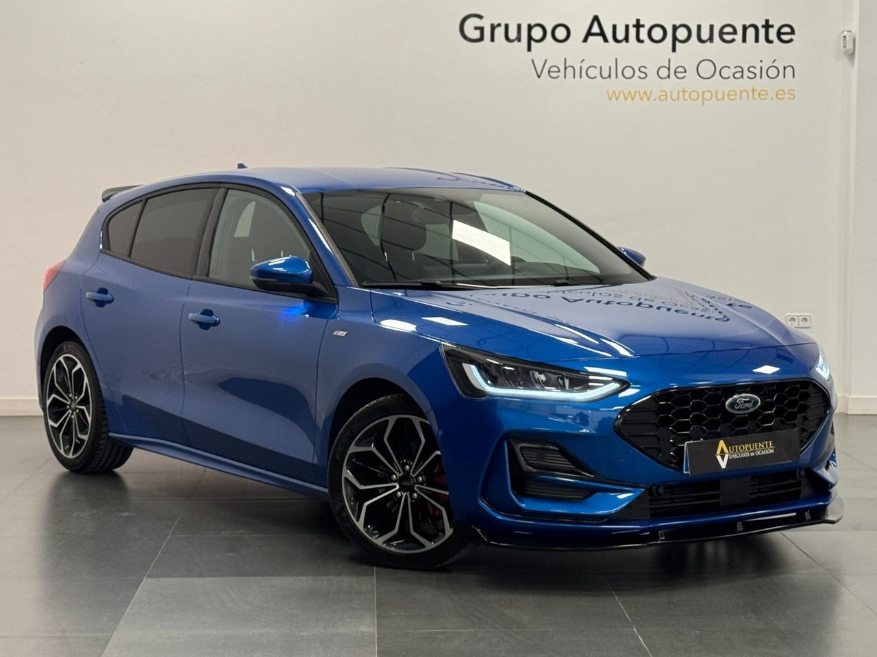 Ford Focus ST LINE ECOBOOST foto 2