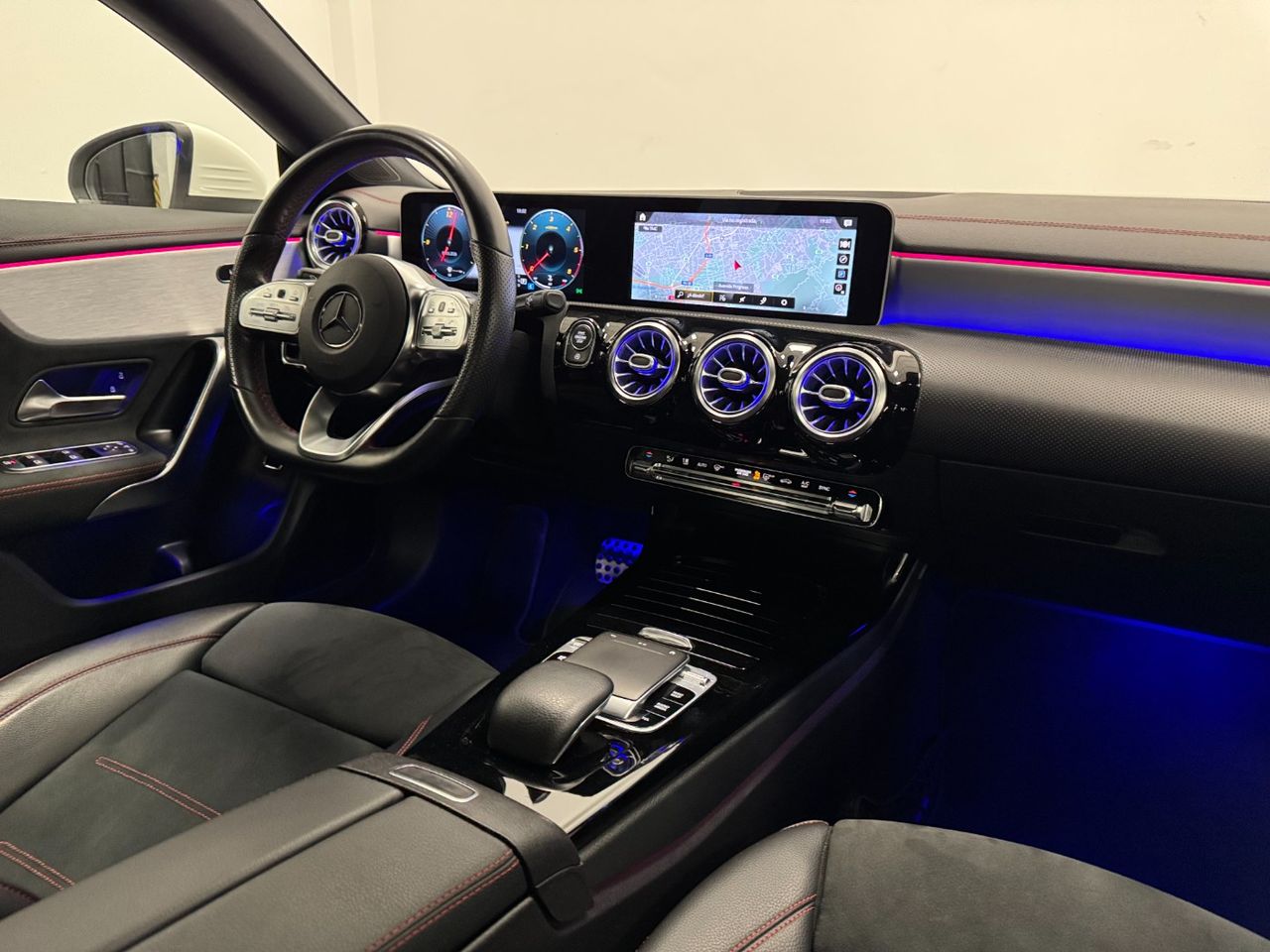 Mercedes CLA AMG 200D foto 12