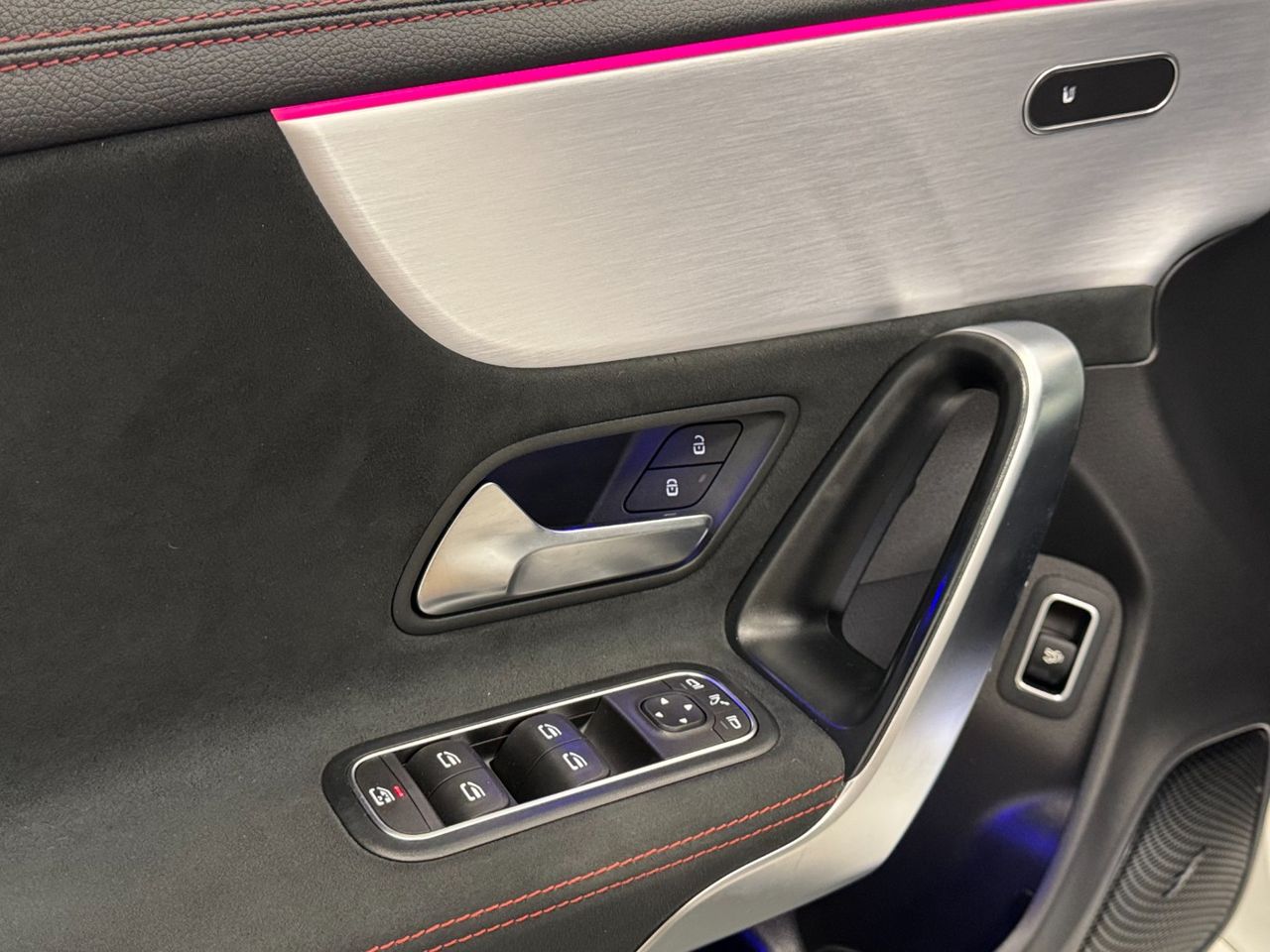 Mercedes CLA AMG 200D foto 17