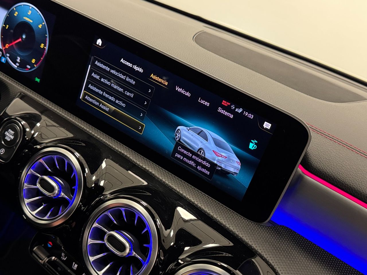 Mercedes CLA AMG 200D foto 42