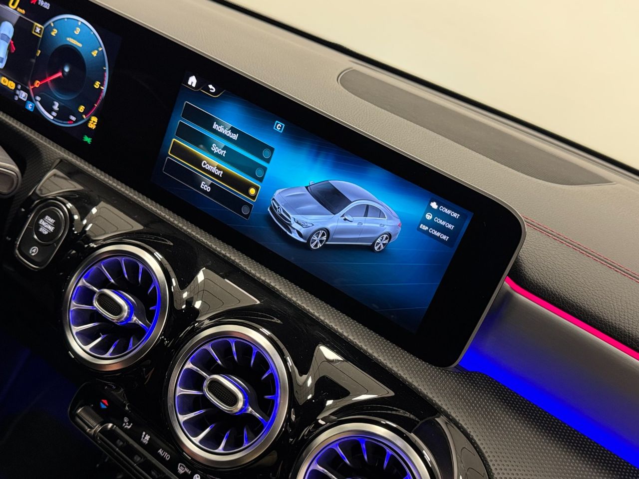 Mercedes CLA AMG 200D foto 43