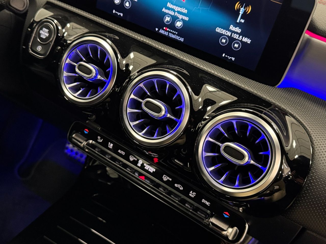 Mercedes CLA AMG 200D foto 44