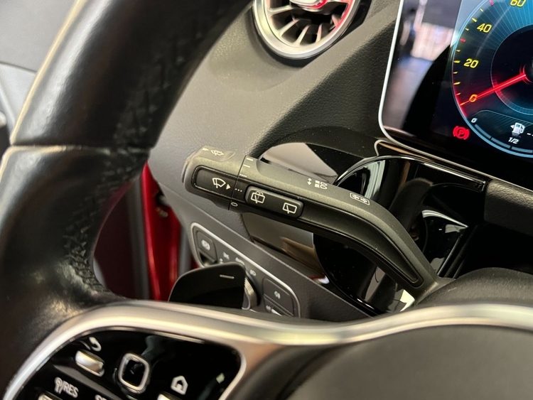 Mercedes GLA GLA 200 foto 18