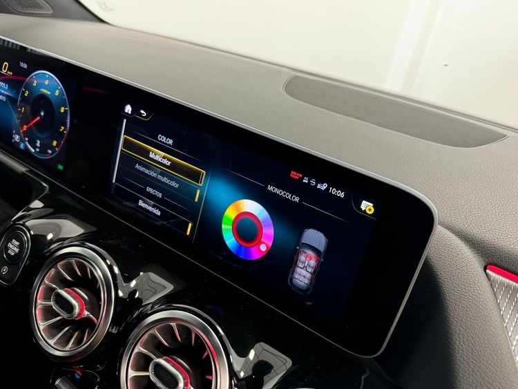 Mercedes GLA GLA 200 foto 28