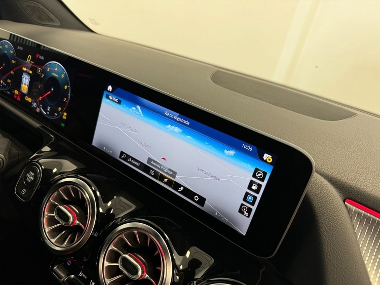 Mercedes GLA GLA 200 foto 31