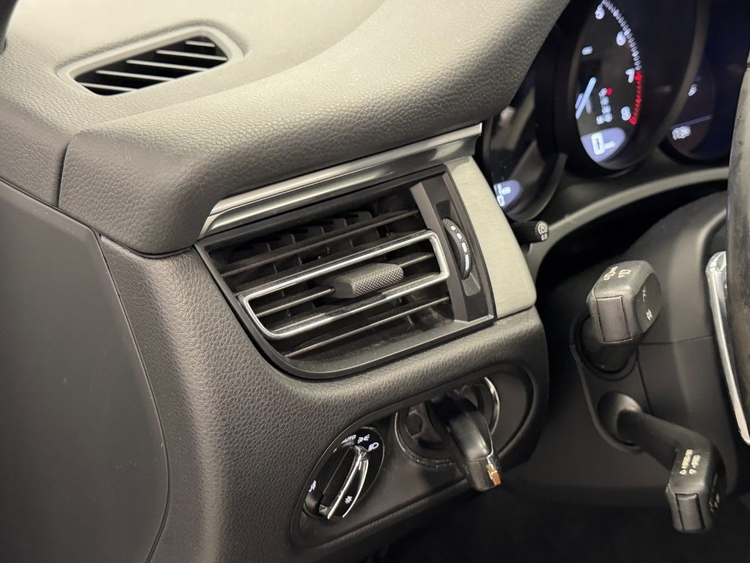 Porsche Macan MACAN S foto 23