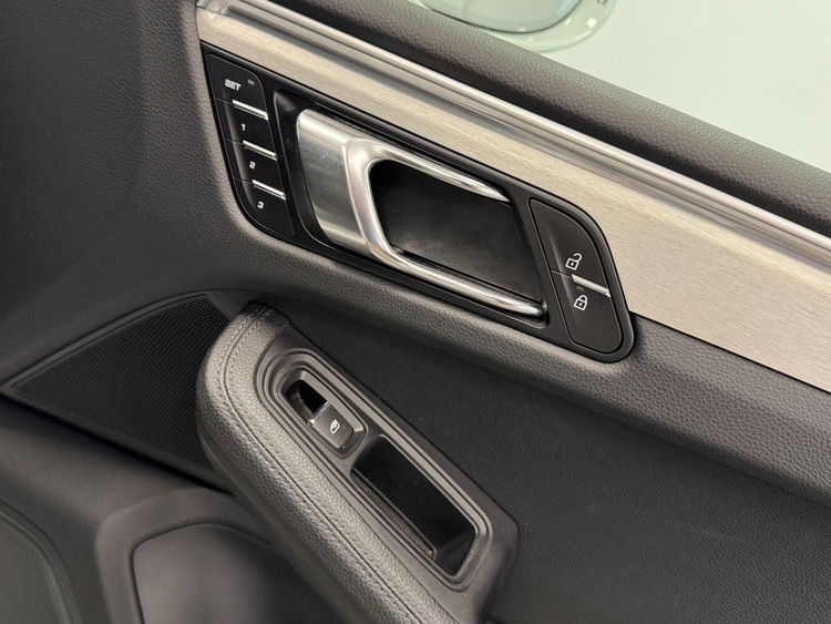 Porsche Macan MACAN S foto 38