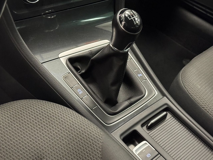 Volkswagen Golf VARIANT ADVANCE TDI foto 27