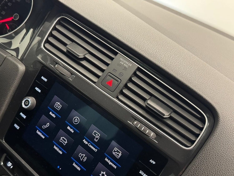 Volkswagen Golf VARIANT ADVANCE TDI foto 32