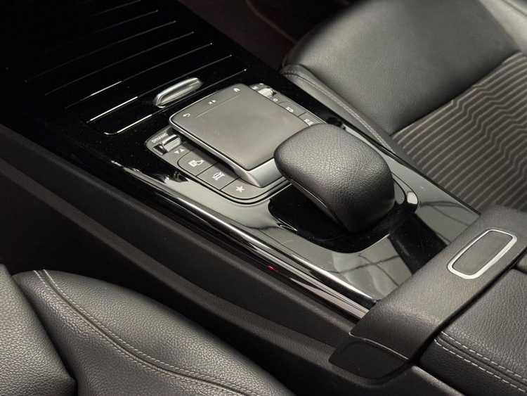 Mercedes Clase A SEDAN 250E  foto 28