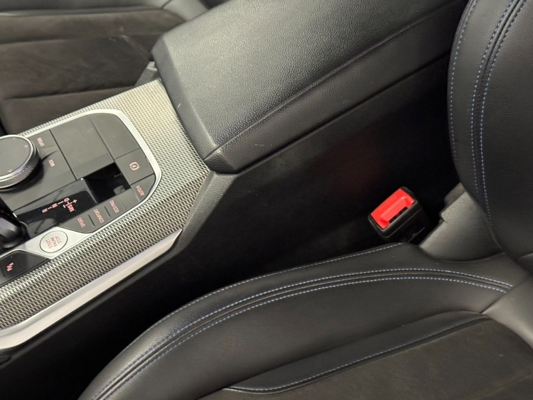 BMW Serie 3 318d AUTO foto 28