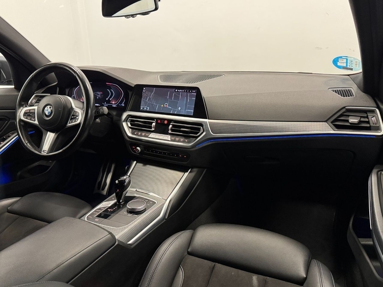 BMW Serie 3 318d AUTO foto 11