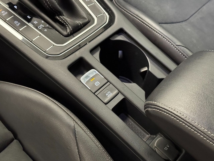 Volkswagen Arteon R-LINE  foto 24