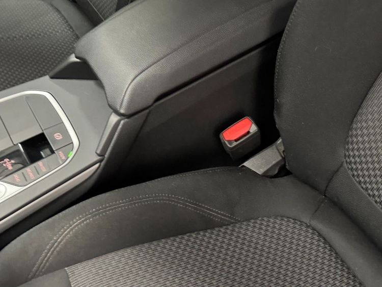 BMW Serie 2 218d Gran Coupe foto 25