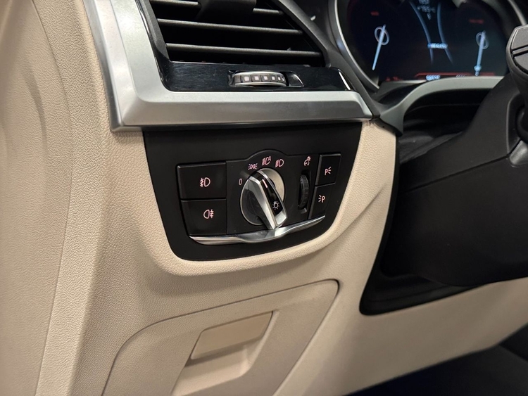 BMW X3 M40i XDRIVE  foto 23