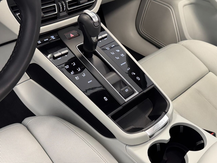 Porsche Macan MACAN  foto 29