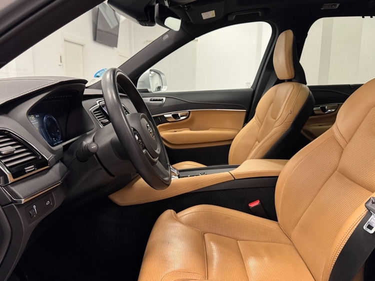 Volvo XC90 INSCRIPTION AUTO AWD B5 D foto 13