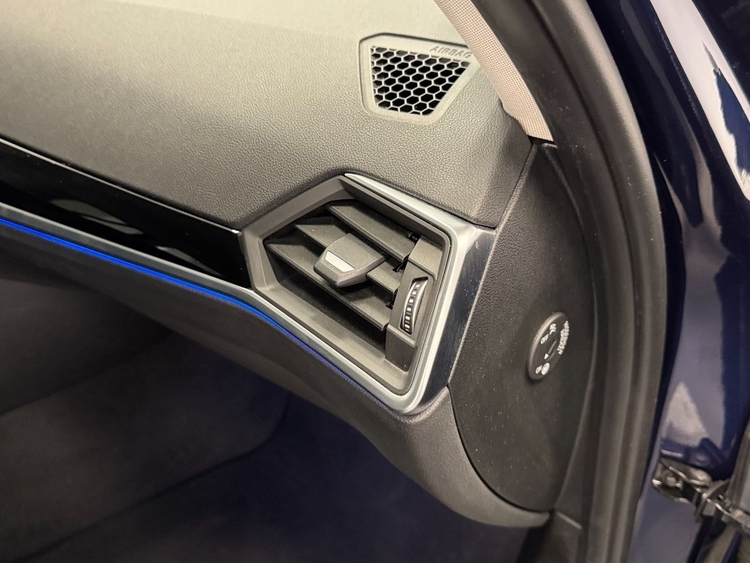 BMW Serie 3  320D  foto 33