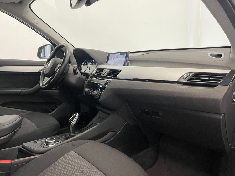 BMW X1 SDRIVE 18D foto 13