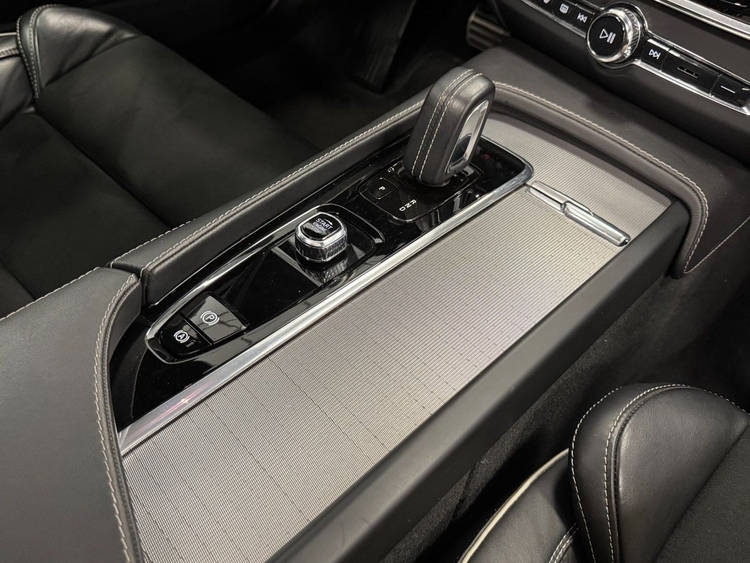 Volvo V90 V90 B4 D R-DESIGN AUTO 197CV foto 24