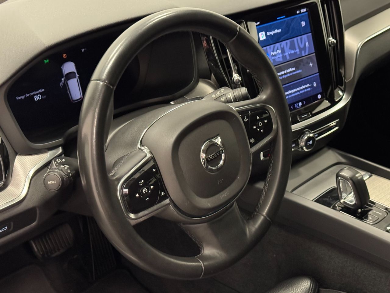 Volvo V60 PLUS DARK AUTO 2.0 B4 D foto 18