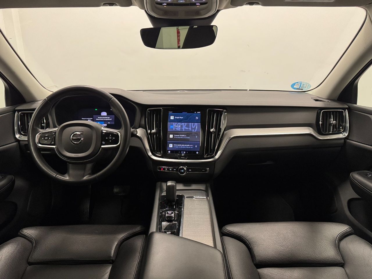 Volvo V60 PLUS DARK AUTO 2.0 B4 D foto 10