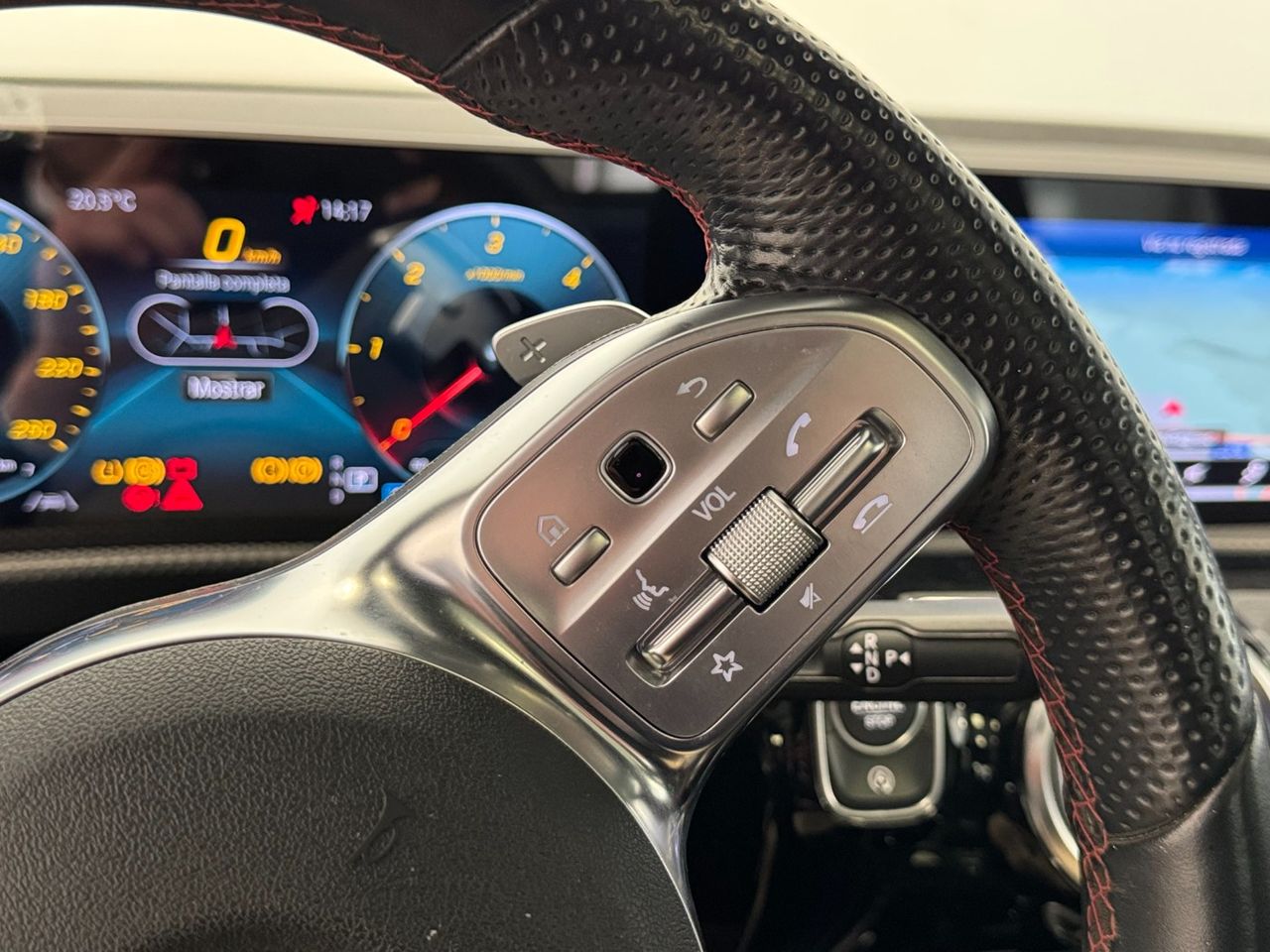 Mercedes CLA AMG 200D miniatura 23