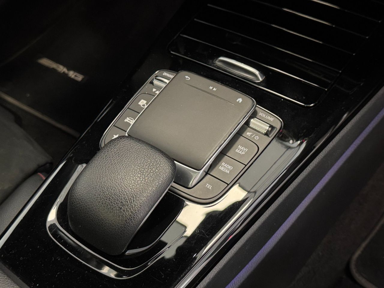 Mercedes CLA AMG 200D miniatura 39