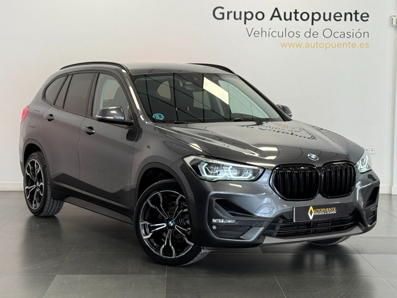 BMW X1 SDRIVE 18D  miniatura 2