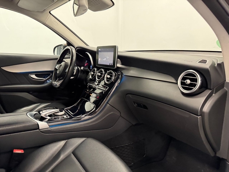 Mercedes Clase GLC AMG 220D 4MATIC  foto 13