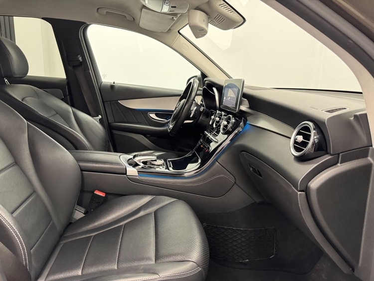 Mercedes Clase GLC AMG 220D 4MATIC  foto 29