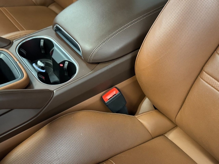 Porsche Cayenne CAYENNE E-HYBRID  foto 27