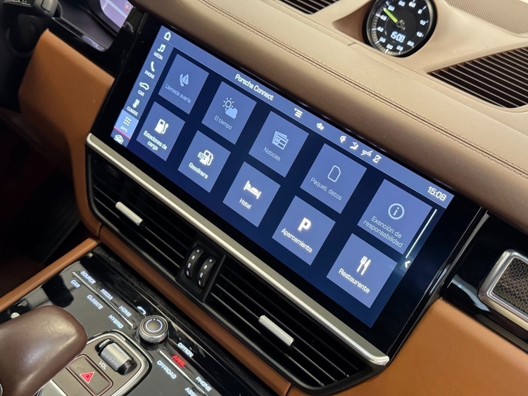 Porsche Cayenne CAYENNE E-HYBRID  foto 42