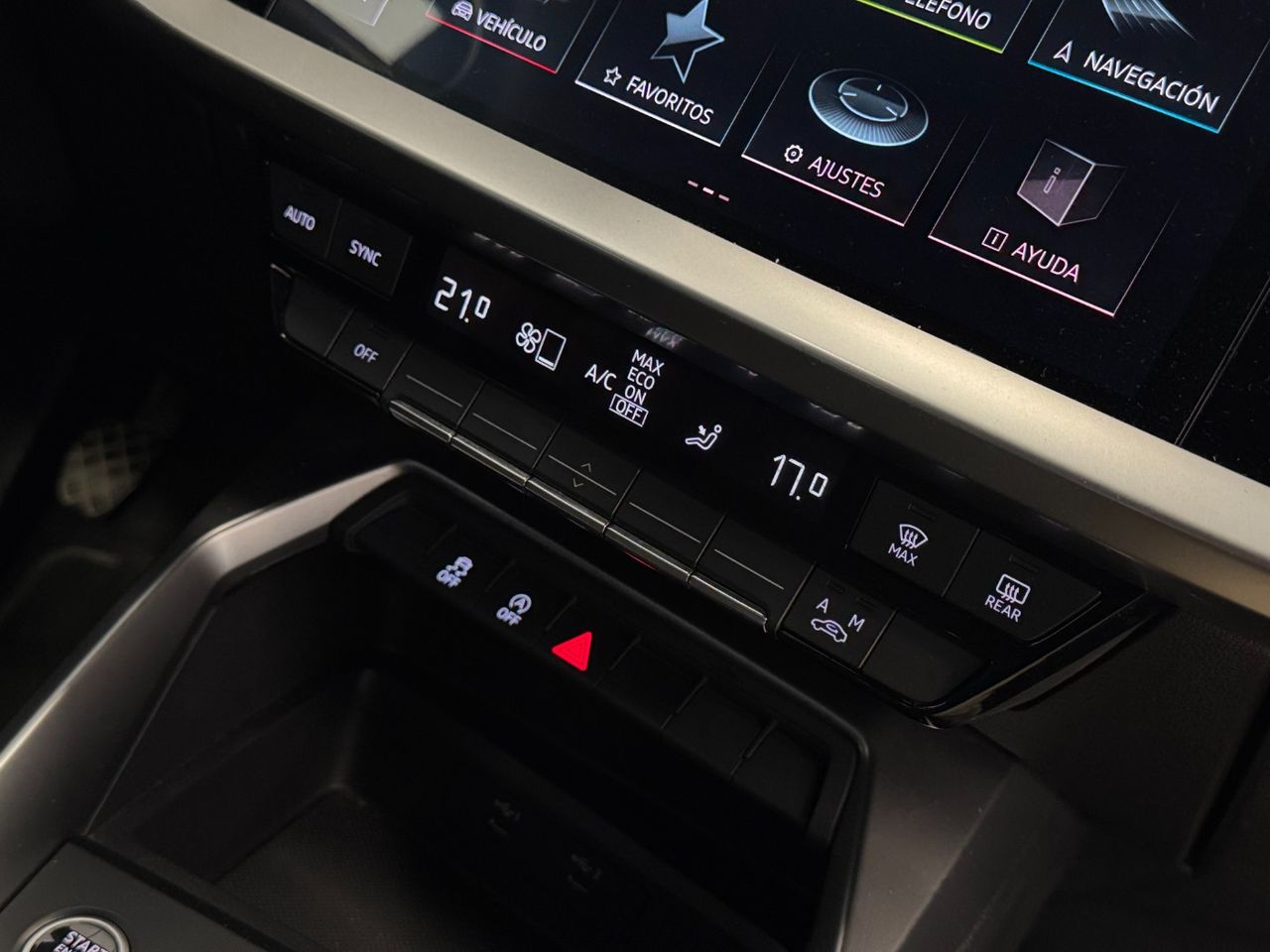 Audi A3 30TDI 116CV miniatura 30