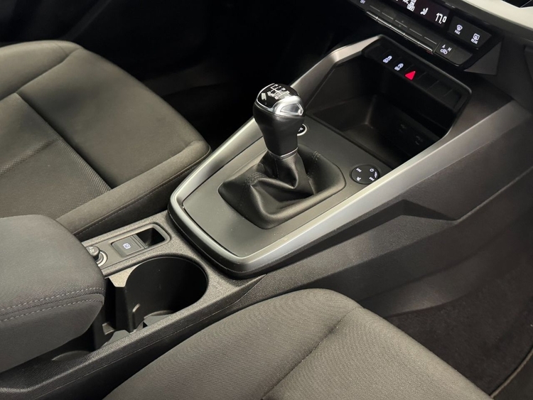 Audi A3 30TDI 116CV foto 33