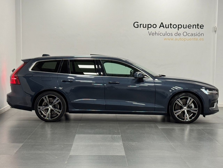 Volvo V60 T6 AWD RECHARGE INSCRIPTION foto 3